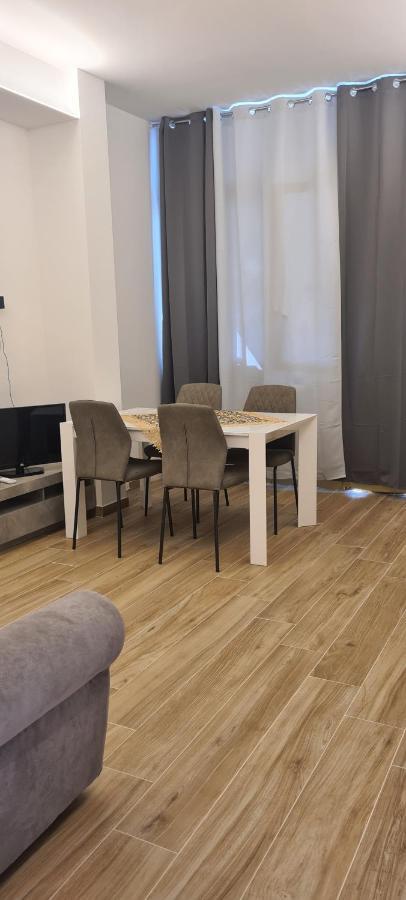 Apartamento Loano Perla Ligure Exterior foto
