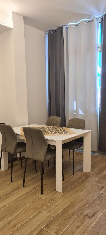 Apartamento Loano Perla Ligure Exterior foto